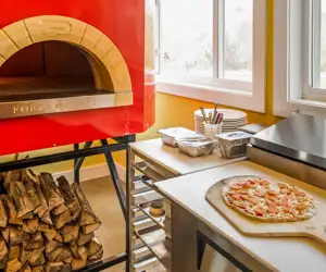 Authentic Pizza Oven